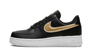 WMNS Air Force 1 '07 ESS "Black / Gold"