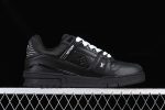 Louis Vuittоп Trainer Low Black Embossed Monogram 2.jpg