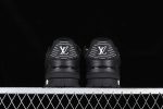 Louis Vuittоп Trainer Low Black Embossed Monogram 4.jpg