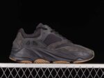 Yeezy Boost 700 Utility Black 2.jpg